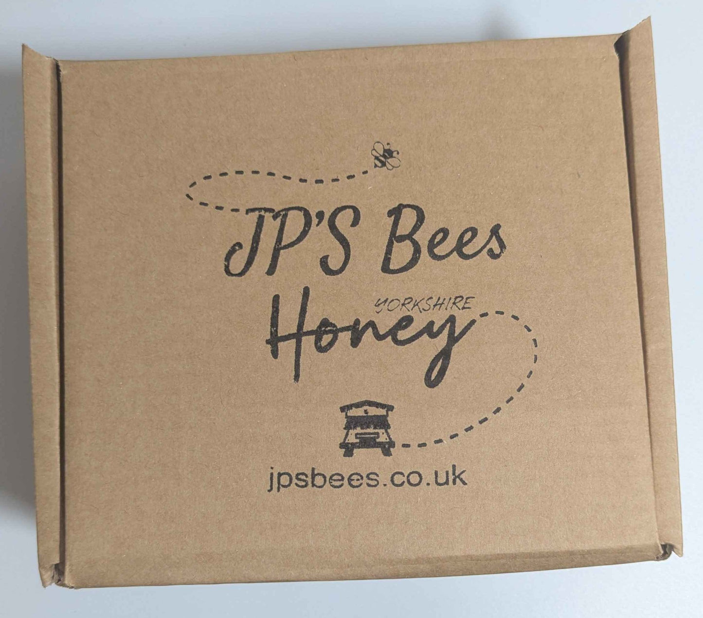 Yorkshire Wildflower Honey & Beeswax Candle Hamper Gift Set Box - Honeycomb Tealight with Honeybees